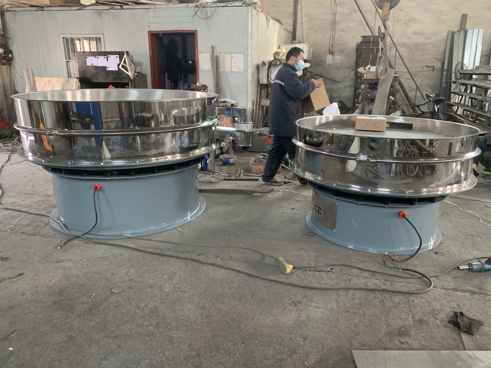 振動篩生產廠家分析設備轉速慢原因